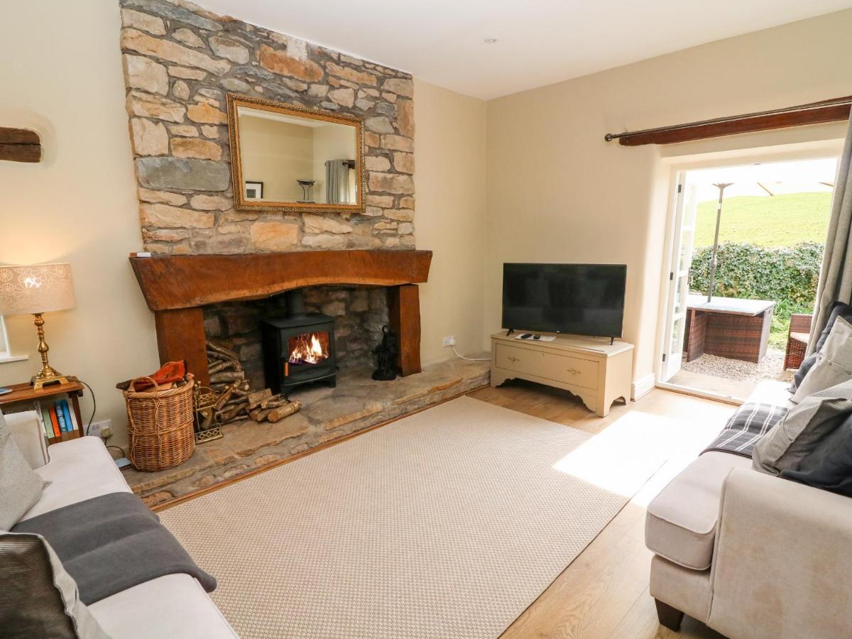 Cark Waingate Cottage מראה חיצוני תמונה